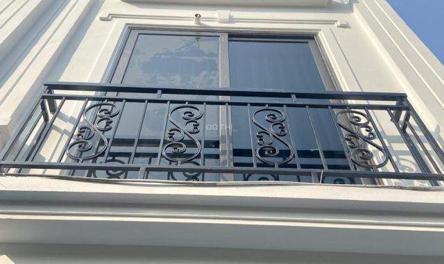 Nhà 5tầng*32m2 2.9tỷ, cách ô tô tránh 20m tổ 10 (trong đê) Yên Nghĩa - Hà Đông