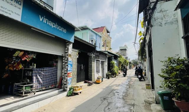 Giảm 1tỷ bán nhà 1T1L Linh Tây gần Phạm Văn Đồng DT 5x12 vuông vức KDC an ninh nhà đẹp vào ở ngay