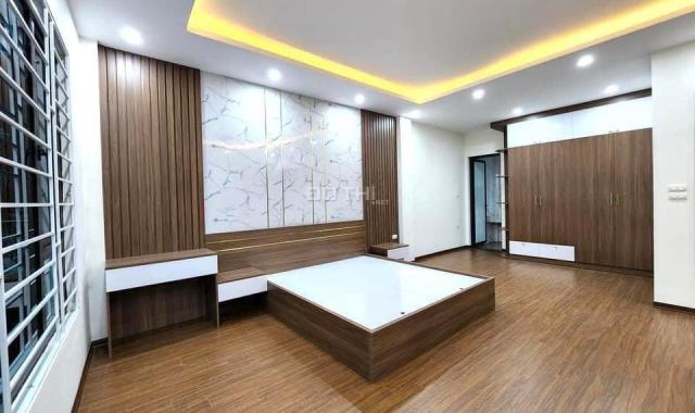 Bán nhà chính chủ Nguyễn Ngọc Nại, 40m2 x 6T - 1 nhà ra phố - ô tô - thang máy