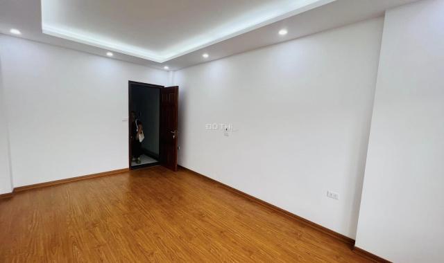 Bán nhà riêng tại Phố Ngọc Khánh, Phường Ngọc Khánh, Ba Đình, Hà Nội diện tích 38m2 giá 7.8 tỷ