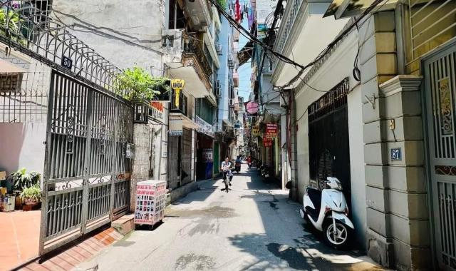 Cần bán nhà Khương Trung 90m2 4 tầng. Trước nhà ô tô tải tránh. Kinh doanh tốt