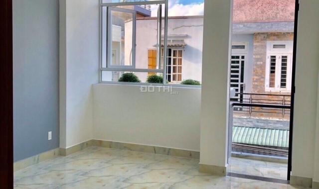 Bán nhà riêng tại đường Lã Xuân Oai, Long Trường, Quận 9, Hồ Chí Minh diện tích 54m2 giá 4.99 tỷ