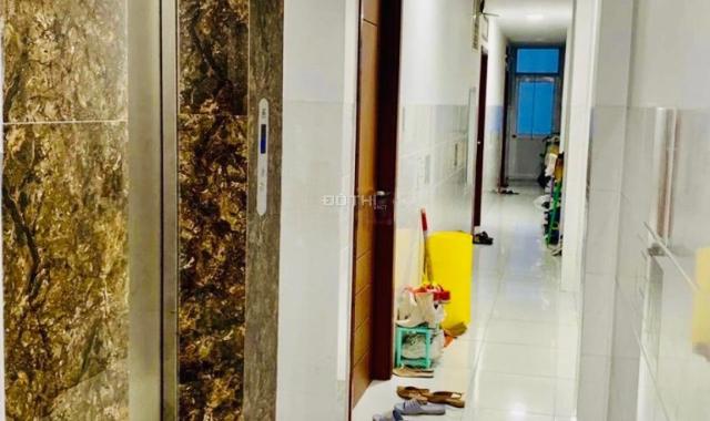 Bán CHDV Trần Não Q2, 160m2, 5 tầng, thu nhập 100tr giá 26 tỷ, có thang máy. 093134579