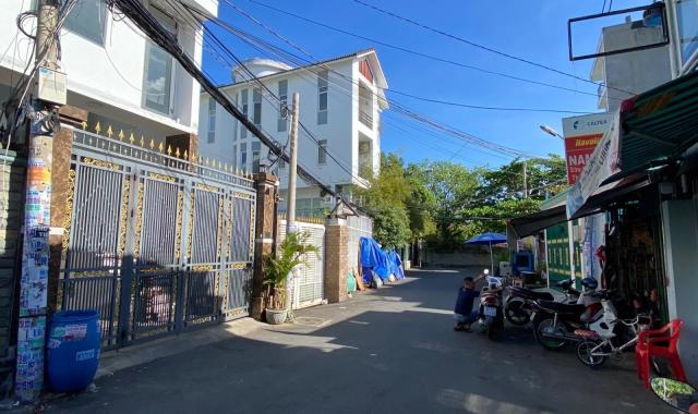Bán CHDV Trần Não Q2, 160m2, 5 tầng, thu nhập 100tr giá 26 tỷ, có thang máy. 093134579