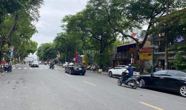 Bán toà nhà Khách sạn ĐẲNG CẤP phố Trần Hưng Đạo,Hoàn Kiếm. DT 95m2 x 9T.Kinh doanh, oto. Giá 38 tỷ
