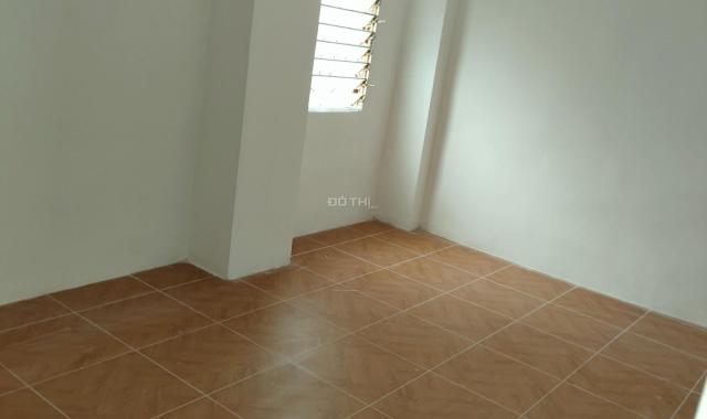 Bán gấp nhà vị trí đẹp, giá rẻ mặt phố Nguyễn Khoái kinh doanh 29m, 3 tầng, mặt tiền 2.6m, 1.19 tỷ