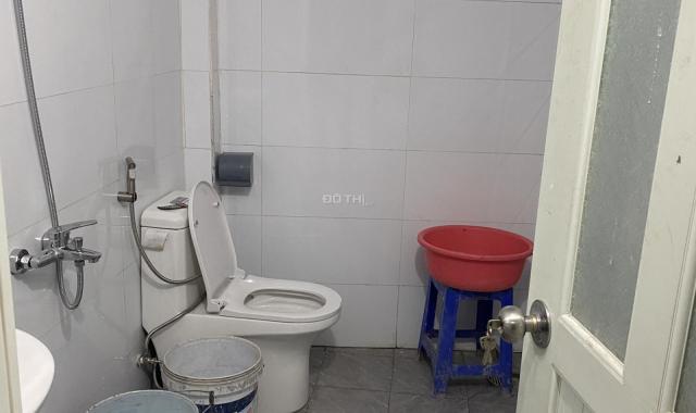Cho thuê 1 kho mới tại tổ 8 Thạch Bàn, Long Biên . Đường bàn cờ 6m , 2 mặt ngõ.