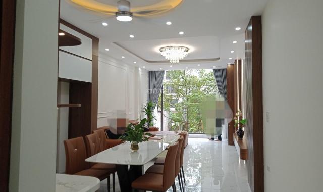 Siêu hot bán nhà văn phú hà đông ô tô tránh 32m2x5 tầng giá nhỉnh 4 tỷ 0906218119