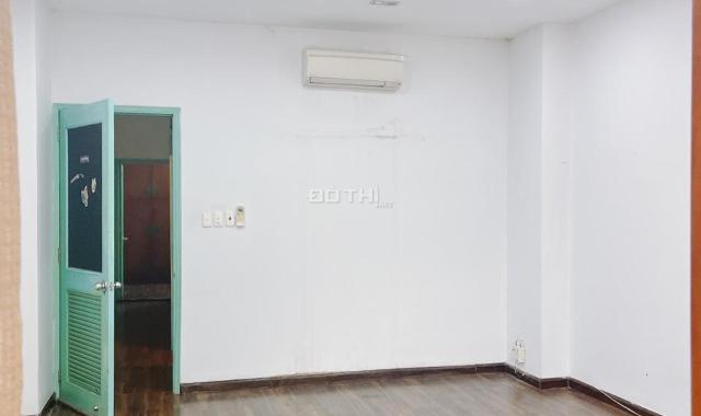 CC cho thuê nhà riêng HXT 220/20A Nguyễn Trọng Tuyển, PN, 4 tầng
