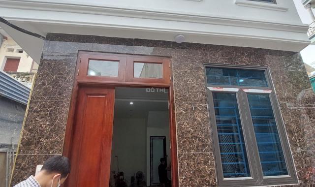 Chỉ 1.6 tỷ có ngay nhà Ninh Sơn Chúc Sơn dt 32m2 (4 tầng), ô tô lùi vào nhà, 100m ra QL6.
