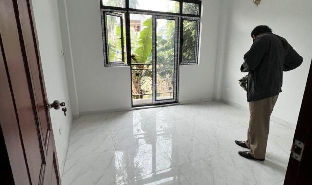 Nhà An Thắng Biên Giang 1.8 tỷ, DT 32m2 (4 tầng), ô tô tránh, gần QL6, 10p ra bx Yên Nghĩa