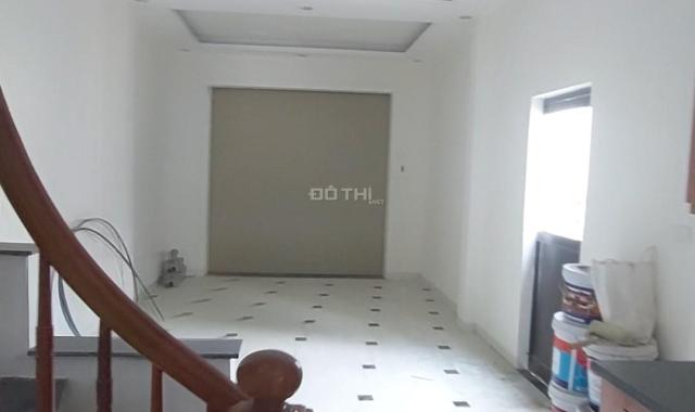 Nhà 4Tx40m2, ô tô tải đỗ cửa, ngay chợ, 20m ra QL6, 5p ra bến xe Yên Nghĩa, giá chỉ 1.98 tỷ.