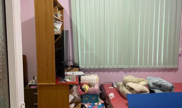 Cần bán gấp nhà phố Nguyễn Khang 30m2, 4T, MT rộng, dân xây chắc chắn, 1 nhà ra mặt phố, 4,63 tỷ