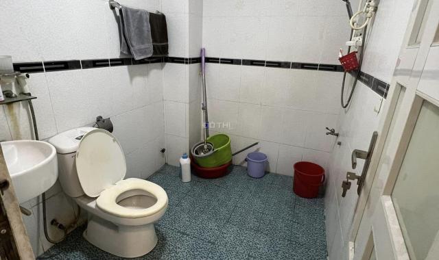 Nhà đẹp ở ngay - đúc chắc chắn - ngay chợ An Nhơn - khu hiếm nhà bán