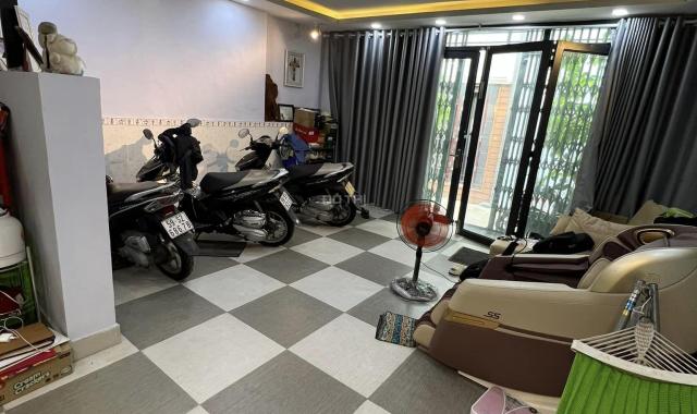 Nhà đẹp ở ngay - đúc chắc chắn - ngay chợ An Nhơn - khu hiếm nhà bán