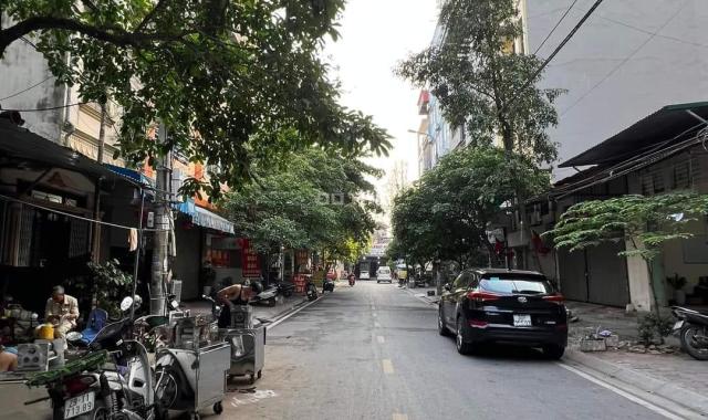 Quang Trung Hà Đông, phân lô vỉa hè, khu vực hiếm nhà bán, gần chợ kinh doanh sầm uất