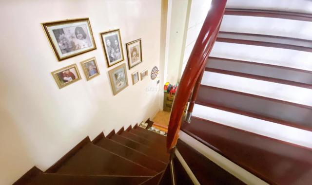 Phân lô mặt ngõ Hoàng Cầu, Đống Đa, 64m2 x 5 tầng, gara ô tô, kinh doanh tấp nập