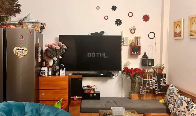 THÁI HÀ ĐỐNG ĐA - Ô TÔ - TẶNG FULL NỘI THẤT - KHU VỰC YÊN TĨNH DÂN TRÍ TỐT - SỔ ĐỎ CHÍNH CHỦ