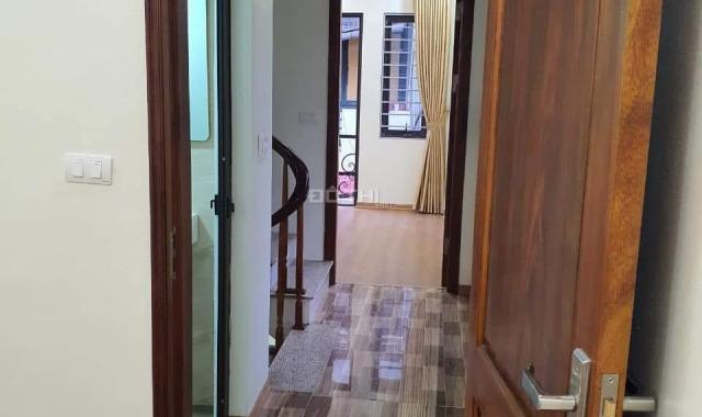 Bán nhà văn phú,35m,lô góc 2 thoáng,,oto đỗ cửa,ngõ thông,khu dân trí cao,an sinh đỉnh.