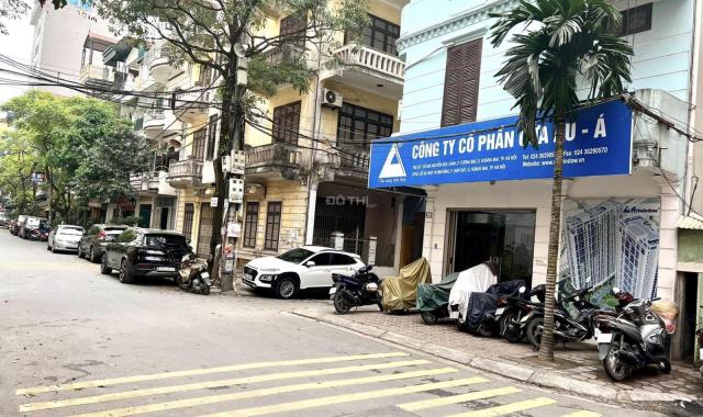 Bán Nhà Kinh Doanh, Phố Kim Đồng, Quận Hoàng Mai, 52m x 5T, Giá 12.3 tỷ.