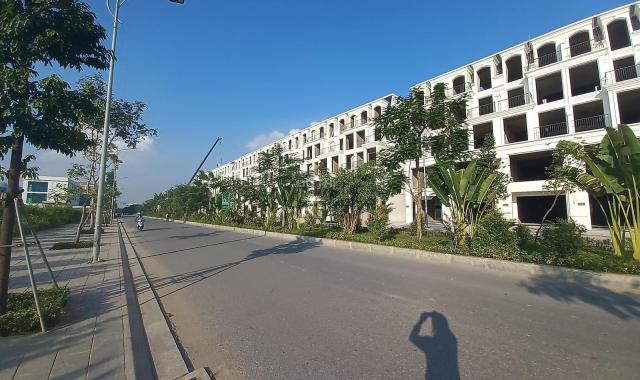 Cần gấp tiền trả nợ ngân hàng, bán ngay 09 căn LK, BT dự án Hinode Royal Park. Giá chỉ 43tr/m2