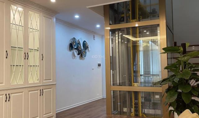 Bán nhà Phố Khúc Thừa Dụ, Cầu Giấy,  diện tích 68m2 giá 12.5 Tỷ