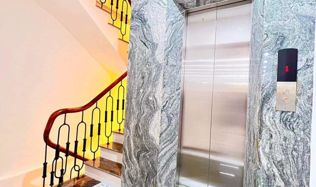 Hàng Hiếm Phố Ngọc Hà, Phân Lô, 66m2x5T, MT 4M, Thang Máy, Oto Đỗ Cửa, Kinh Doanh Đỉnh, LH mua ngay