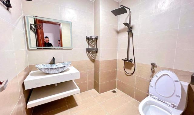 Hàng Hiếm Phố Ngọc Hà, Phân Lô, 66m2x5T, MT 4M, Thang Máy, Oto Đỗ Cửa, Kinh Doanh Đỉnh, LH mua ngay