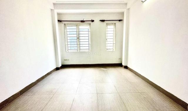 Bán nhà Hữu Lê Hữu hòa dân xây ô tô đỗ cửa 40m2 lô góc 3 tỷ X
