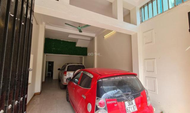 Cho thuê 5ph đẹp 30m2 -VP- MB KINH DOANH,TIỆN ICH-TIỆN ĐI LẠI-cạnh ĐH Công Nghiệp HN-VIU ĐẸP THOÁNG