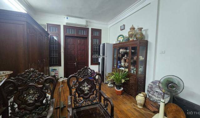 Bán nhà mặt phố Nguyễn Thiệp 82m, 8T thang máy, KD các loại hình 35 tỷ. LH: 0366051369