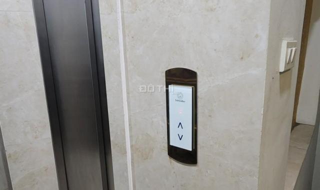 Bán nhà mặt phố Nguyễn Thiệp 82m, 8T thang máy, KD các loại hình 35 tỷ. LH: 0366051369