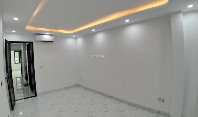 Bán nhà mới đẹp Xuân Thủy. KD, thang máy. DT 48/52m2, 6 tầng, mặt tiền 3,4m, giá 11 tỷ