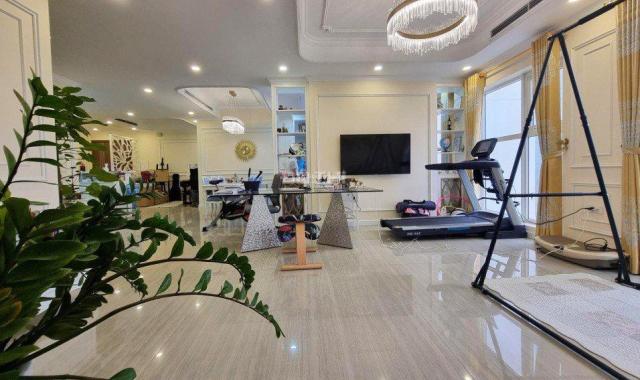 Bán căn hộ tòa L5 Ciputra , 154m2, 3 phòng ngủ đủ đồ