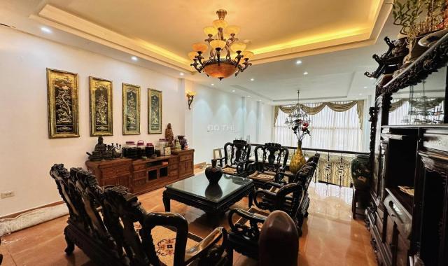 Bán nhà 5T mặt phố Cầu Giấy DT 57m2 lô góc, kinh doanh văn phòng, giá 13tỷ