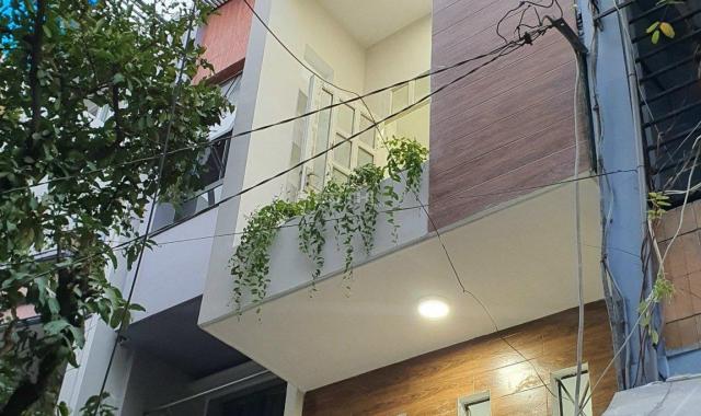 Tôi kẹt tiền cần bán gấp nhà 3 tấm ngay Phan Đình Phùng, Phú Nhuận, 3.25x20m, HXH 7m