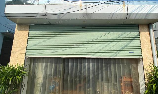 HIẾM! Bán nhà Dọc Bún, Văn Khê ô tô tránh, vỉa hè, KD 50m, 6.2 tỷ