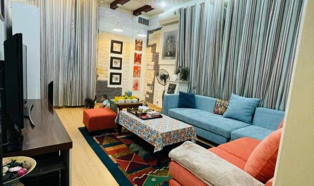 Bán gấp căn Pháo Đài Láng, Đống Đa, ngõ Ô Tô, lô góc 3 thoáng, kinh doanh: 62m2 4 tầng giá 10 tỷ
