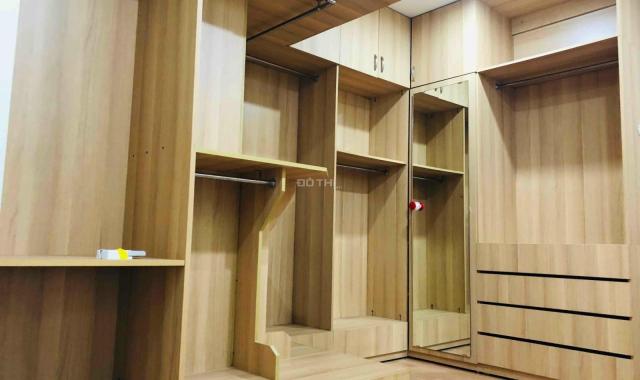 Cần bán gấp căn hộ chung cư Golden Palace Mễ Trì 128m2, 3PN,  tặng nội thất,giá 5.05 tỷ