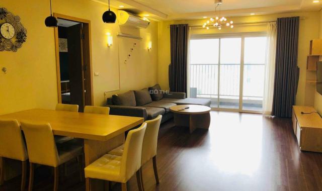 Cần bán gấp căn hộ chung cư Golden Palace Mễ Trì 128m2, 3PN,  tặng nội thất,giá 5.05 tỷ