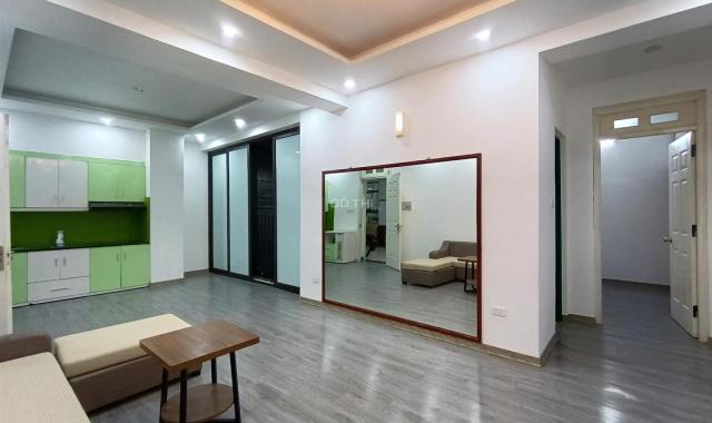 Cần bán gấp căn 2 ngủ toà 5A Lê ĐỨc Thọ 68m2, 2PN, view đẹp, giá chốt linh động