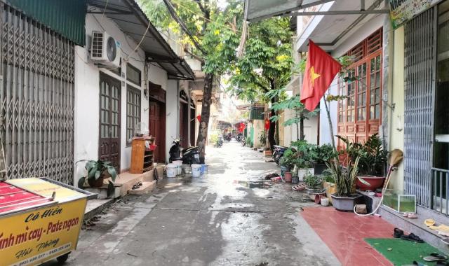 Cần bán nhà  ngõ 442, đường Cù Chính Lan., phường Đồng Tiến, Tp hòa bình.