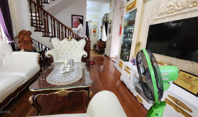 Cần bán gấp Biệt thự Tự Hoàn Thiện đang ở tâm huyết tưng chi tiết giá 12.5 tỉ