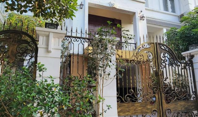 Cần bán gấp Biệt thự Tự Hoàn Thiện đang ở tâm huyết tưng chi tiết giá 12.5 tỉ
