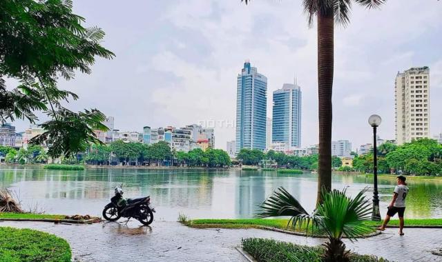 Bán đất tặng nhà mặt phố Trấn Vũ, sổ đỏ 135m2, mặt tiền 12m, 55 tỷ, View Hồ Trúc Bạch