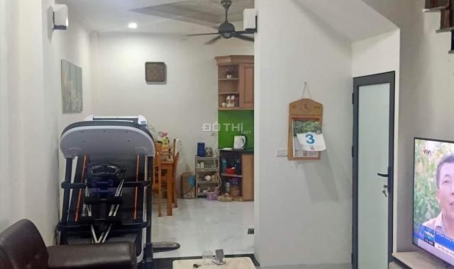 Bán Nhà Trung Tâm Thanh Xuân , Khương Đình, gần ngã tư sở, DT 48m x 5 tầng giá nhỉnh 5 tỷ . có TL.