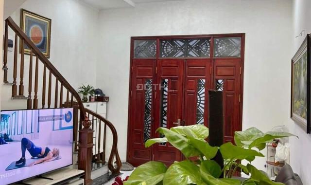 Bán Nhà Trung Tâm Thanh Xuân , Khương Đình, gần ngã tư sở, DT 48m x 5 tầng giá nhỉnh 5 tỷ . có TL.