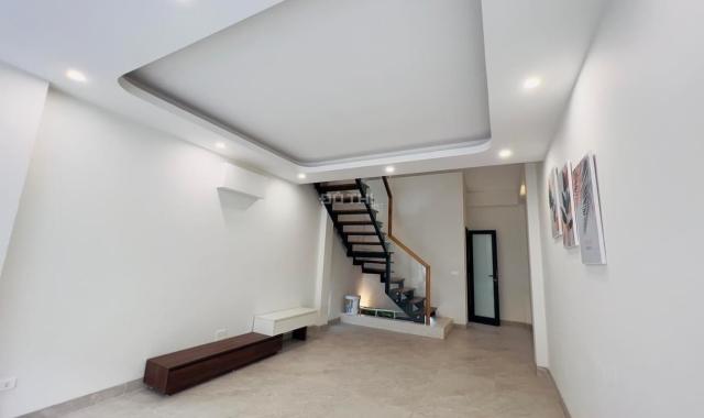 Nhà 4T mới toanh, lô góc 2 mặt thoáng, ôtô đỗ 10m, tổ 12 Mậu Lương, DT42m2, 5.2 tỷ Hà Đông