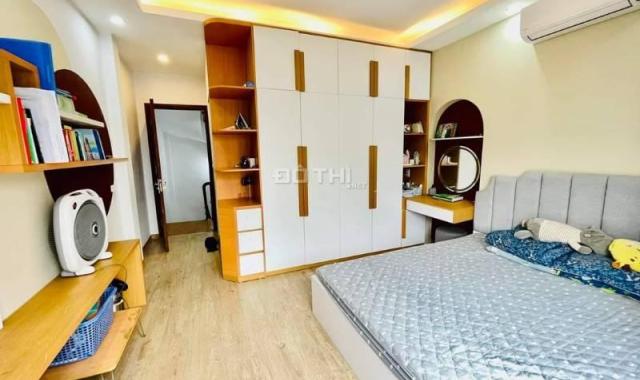 Bán nhà 5 tầng 35m2 ô tô vào tại Minh Khai Bắc Từ Liêm Hà Nội.