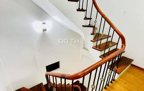 Bán nhà 5 tầng 35m2 ô tô vào tại Minh Khai Bắc Từ Liêm Hà Nội.